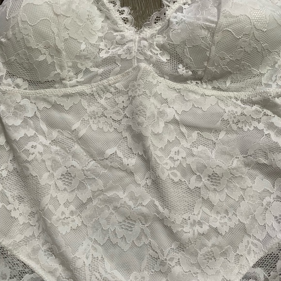 Brand new Heyshape brand bodysuit! Tag still attached. - Picture 4 of 5